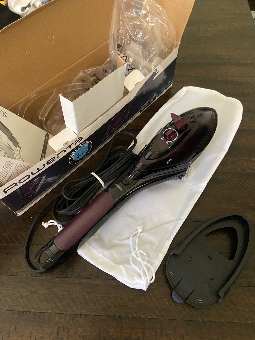 Rowenta “All in One” Iron & Steamer. 2-in-1 Handheld Steam ‘N Press. New in box - Picture 11 of 15